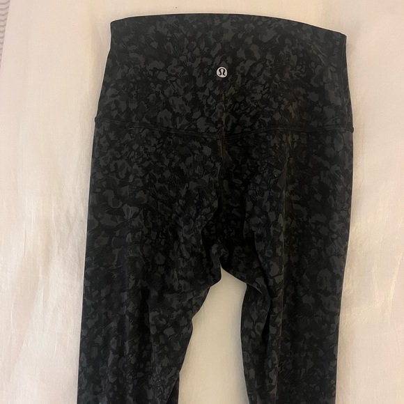 Lululemon align leggings - Picture 3 of 6